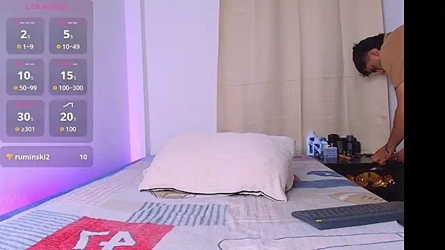 Colt Perci online show from 09-12-25, 05:29