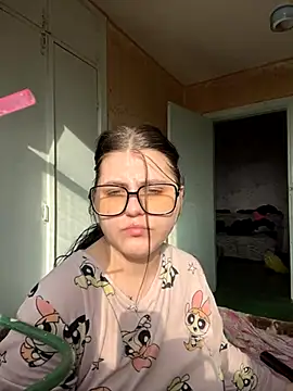 NanaDaizy online show from 11-25-25, 08:58