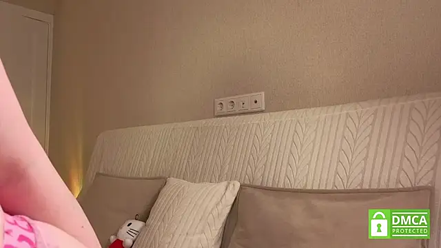 lulu moonmoon online show from 11-15-25, 03:16