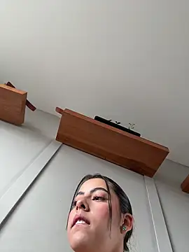 Snapshot of DakotaShelby chatting on 02-03-26, 02:55 DakotaShelby online show from 02-03-26, 02:55