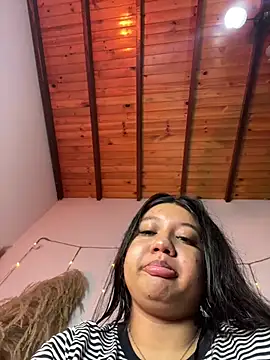 Maisa issa online show from 07-24-26, 01:29
