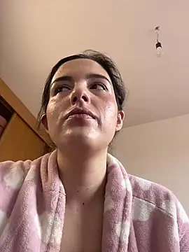 tatianaAlvarez1 online show from 03-21-25, 12:06