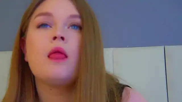 CrystalLyons online show from 03-07-26, 07:37