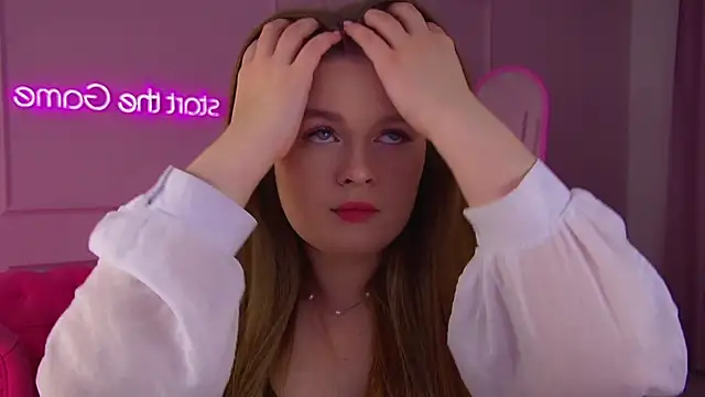 CrystalLyons online show from 11-30-25, 06:25