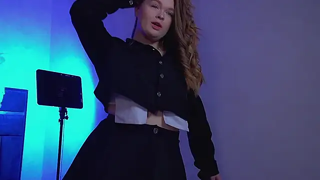 CrystalLyons online show from 03-22-26, 06:26