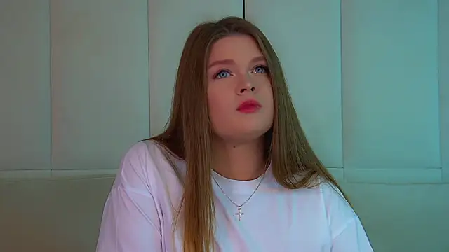 CrystalLyons online show from 02-26-26, 06:35