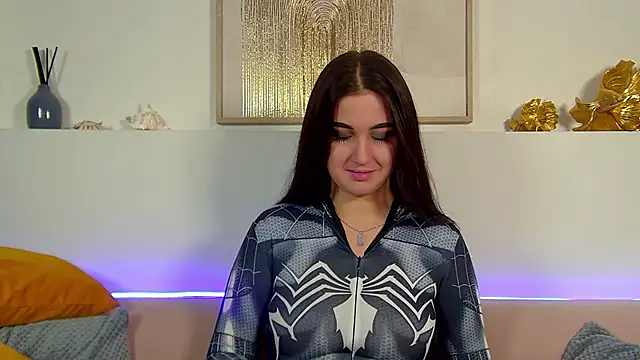 ChristinaMilton online show from 09-24-25, 05:41