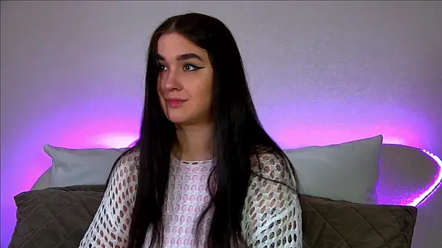 ChristinaMilton online show from 02-24-25, 06:26