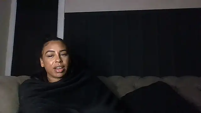 Snapshot of bigbootyjayda chatting on 02-18-25, 02:16 bigbootyjayda online show from 02-18-25, 02:16