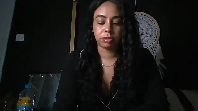 Snapshot of bigbootyjayda chatting on 02-09-25, 03:22 bigbootyjayda online show from 02-09-25, 03:22