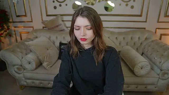 Michelle 054 online show from 12-22-25, 03:56