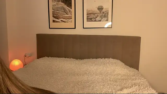 aryamirelle online show from 11-12-25, 10:02