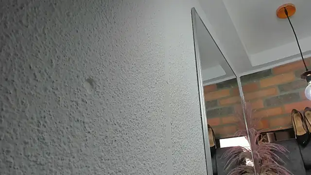 JESSYCORTES online show from 10-27-25, 03:24