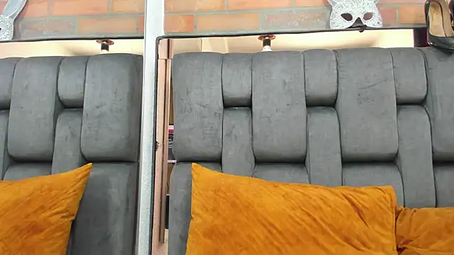 JESSYCORTES online show from 10-11-25, 02:29