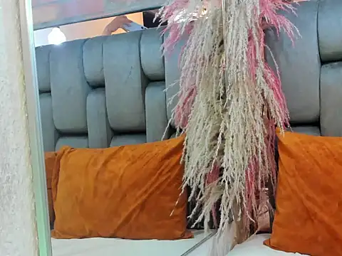 JESSYCORTES online show from 03-26-26, 03:49