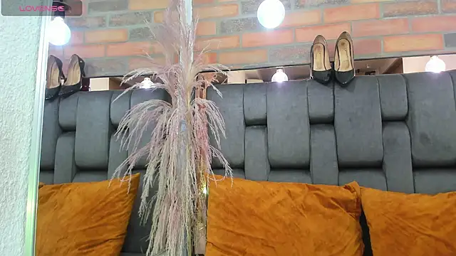 JESSYCORTES online show from 02-02-26, 08:41