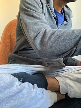 Lucascacaca online show from 03-27-26, 09:43