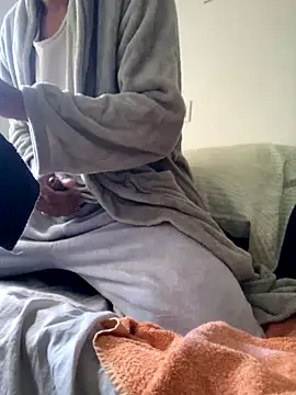 Lucascacaca online show from 12-02-25, 01:24