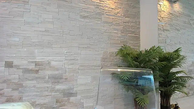 Snapshot of Jessy_Cruz chatting on 09-28-25, 04:30 Jessy Cruz online show from 09-28-25, 04:30