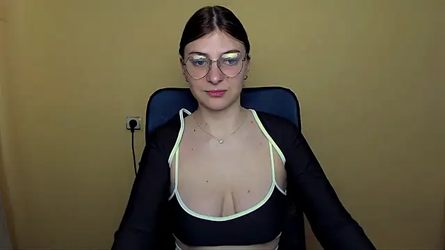 Luna Lush  online show from 03-25-26, 02:16