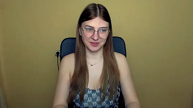 Luna Lush  online show from 04-08-26, 08:16