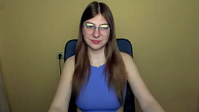 Luna Lush  online show from 04-10-26, 08:54