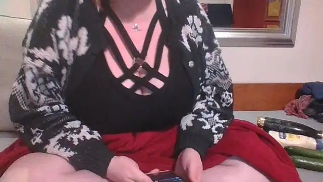 Snapshot of Maline26_ chatting on 02-15-26, 04:39 Maline26 online show from 02-15-26, 04:39