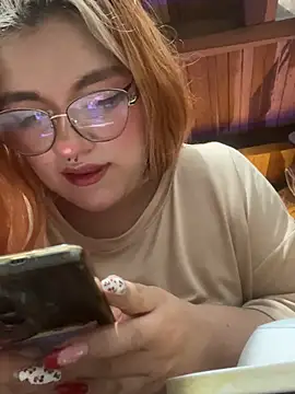 SophiaWeestt99 online show from 03-03-26, 04:08