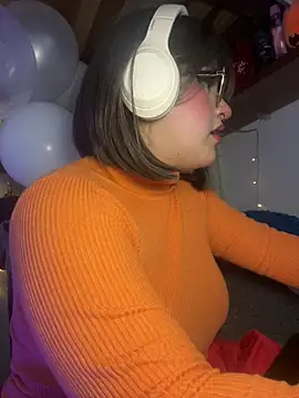 SophiaWeestt99 online show from 03-28-26, 04:35