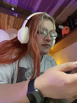 SophiaWeestt99 online show from 04-03-26, 04:41