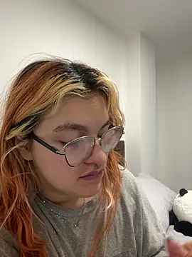 SophiaWeestt99 online show from 07-15-26, 04:30