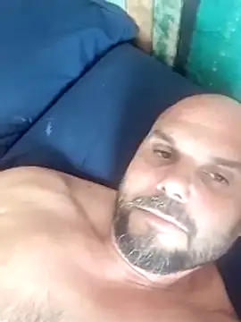 Snapshot of Javierchico chatting on 05-26-26, 01:53 Javierchico online show from 05-26-26, 01:53