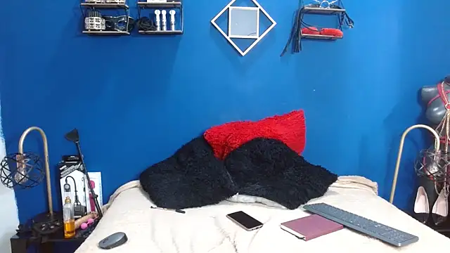 Aynle-toms online show from 03-09-25, 02:39