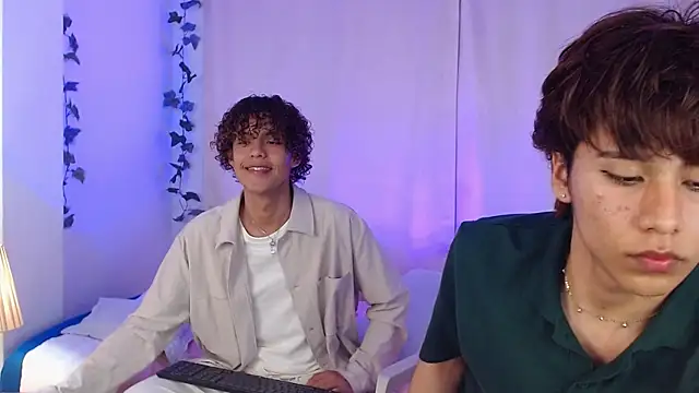 Tommyfoxboy online show from 03-18-25, 09:21