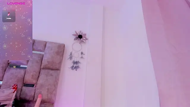 Snapshot of cassyskyle chatting on 03-09-25, 07:45 cassyskyle online show from 03-09-25, 07:45