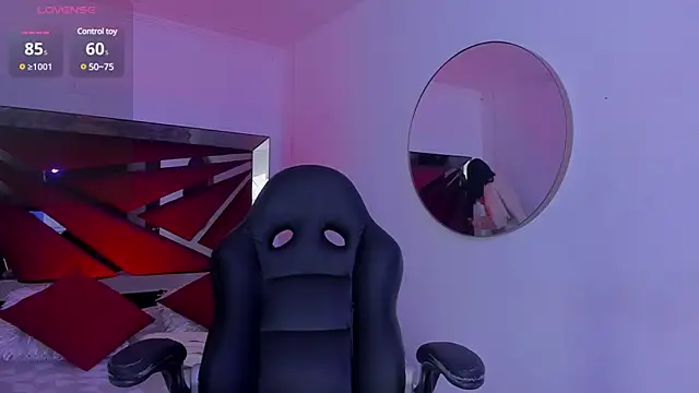 ZaraLim online show from 02-15-25, 12:33