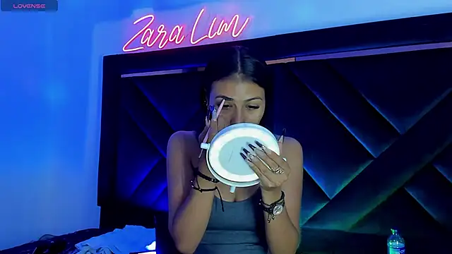 ZaraLim online show from 01-10-26, 04:57