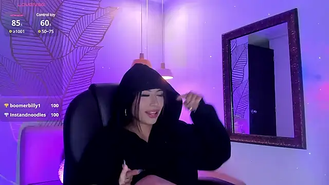 ZaraLim online show from 03-17-25, 03:29