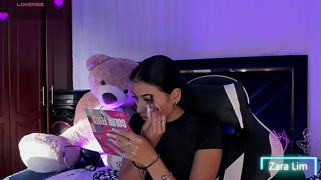 ZaraLim online show from 09-14-25, 09:48