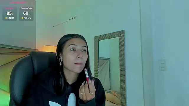 ZaraLim online show from 03-12-25, 12:04