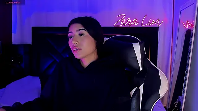 ZaraLim online show from 11-16-25, 02:16