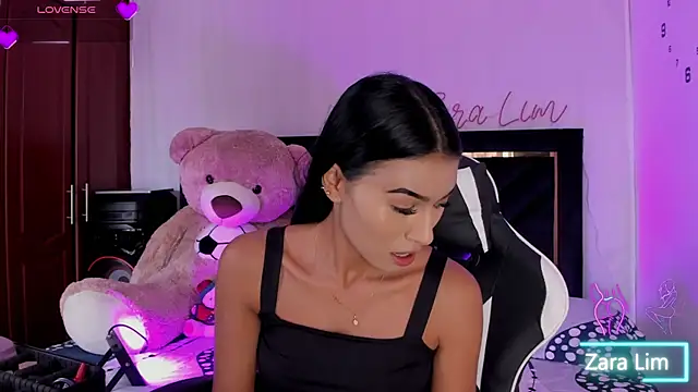 ZaraLim online show from 10-01-25, 06:12