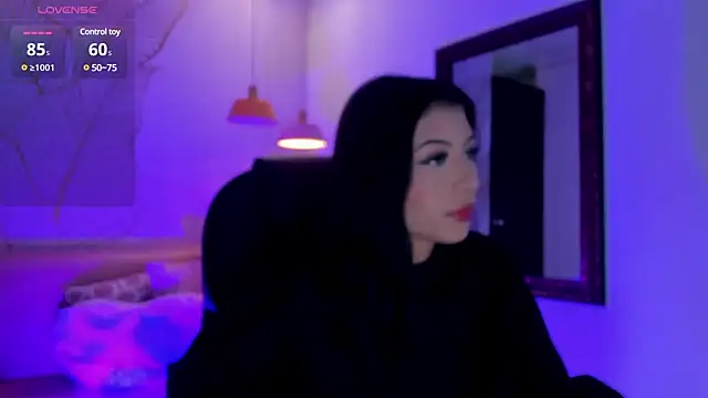 ZaraLim online show from 03-18-25, 12:17