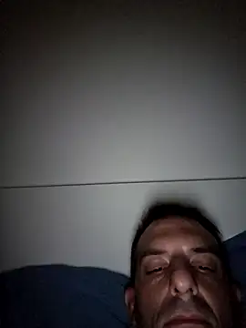 Snapshot of Porzz-6 chatting on 10-17-25, 10:11 Porzz-6 online show from 10-17-25, 10:11