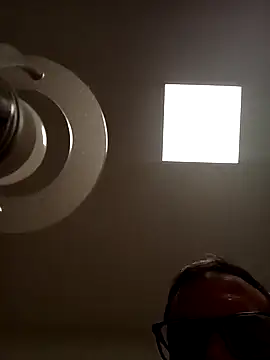 Snapshot of Porzz-6 chatting on 09-14-25, 08:31 Porzz-6 online show from 09-14-25, 08:31