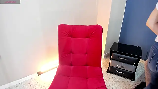 EmaVolkov online show from 02-08-25, 03:41