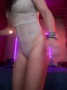 mariposapontiak420 online show from 04-21-26, 07:53