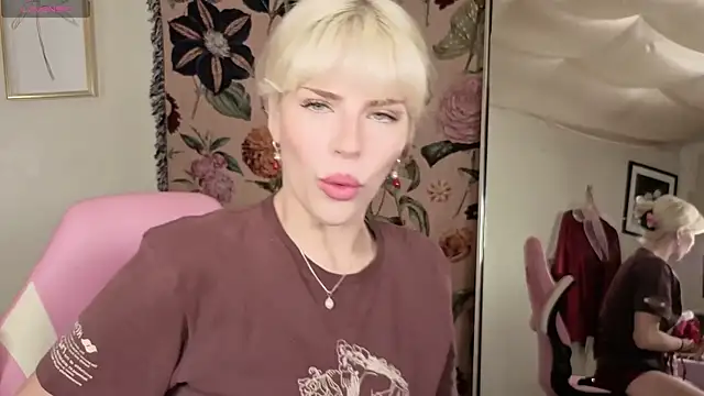 SirenitySirenxx online show from 09-19-25, 12:58