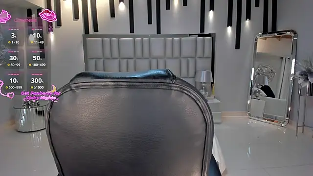 RebeccaHudson online show from 11-30-25, 05:58