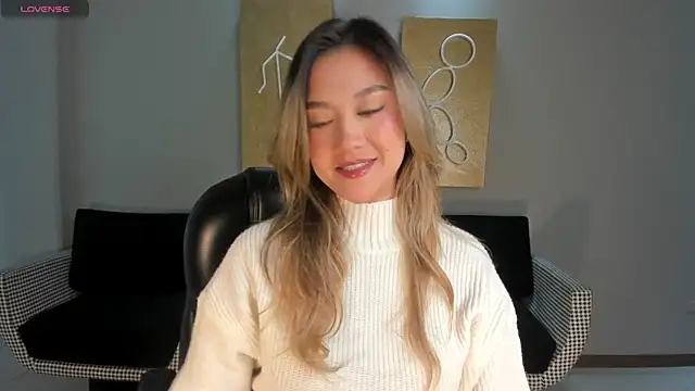 RebeccaHudson online show from 10-23-25, 10:58